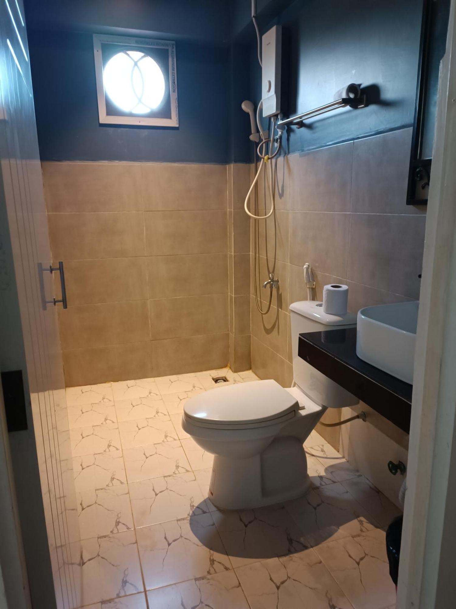 Rooms 101 Kampot Bagian luar foto